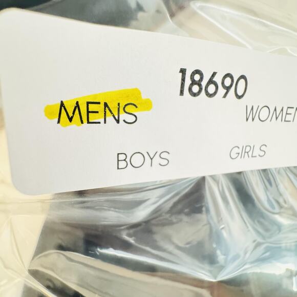 Converse Shoes Mens 13 Black Leather Chuck Taylor All Star Low Top Sneakers - Picture 10 of 10